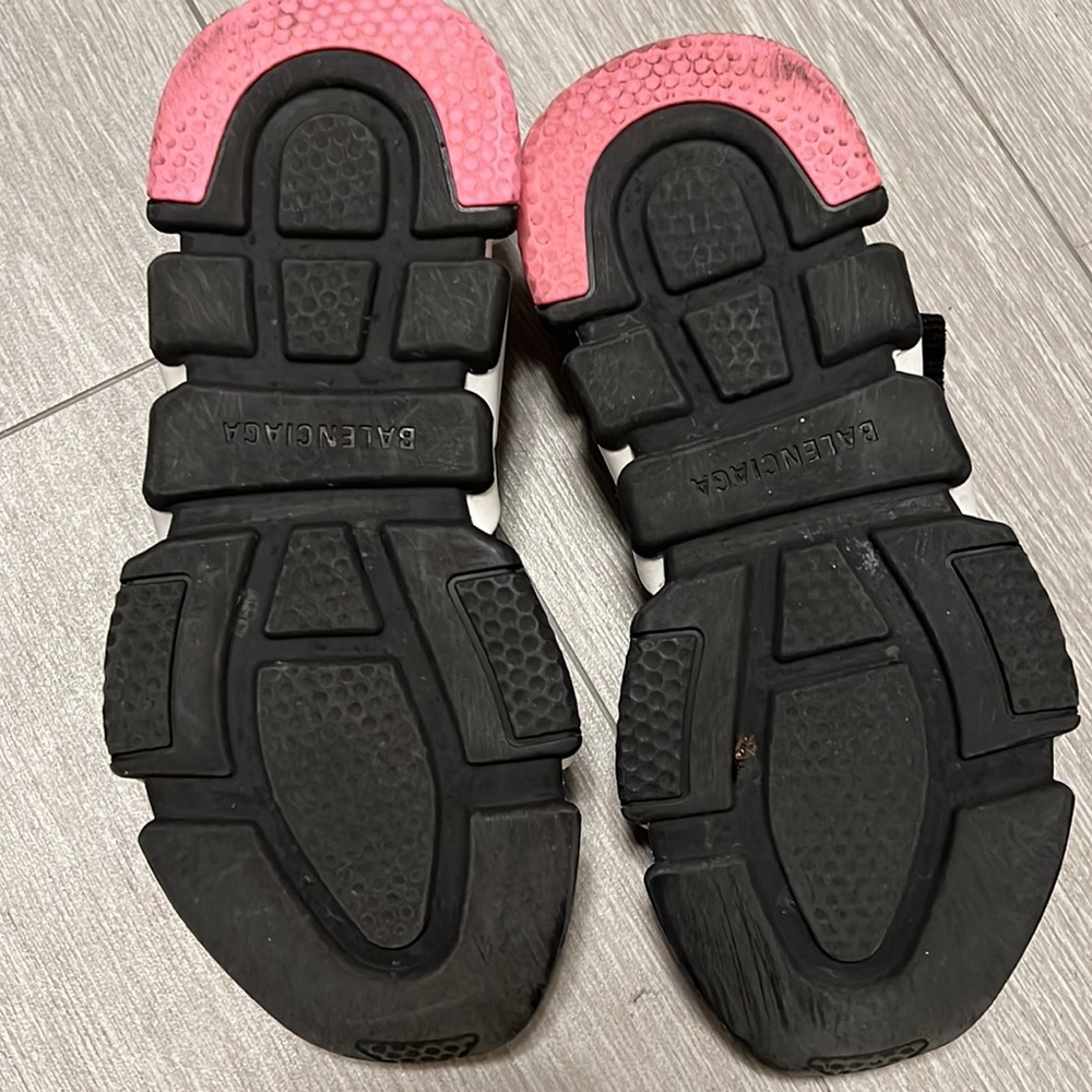 Mint condition balenciaga sneakers - Picture 2 of 5